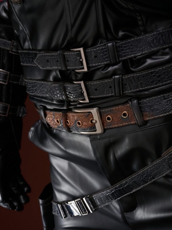 76245d6526997e13fb4abfe512fad23ffef32478f722a5a61e87df04be756ba3.jpeg Vincent Valentine Costume FF VII Suit Cosplay Upgrade Ver